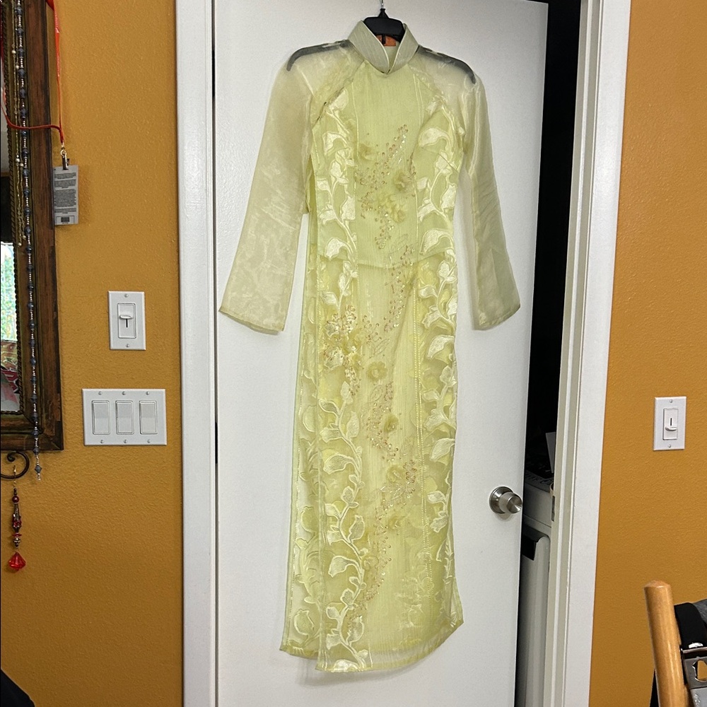 Elegant Light Yellow Embroidered Women's Dress